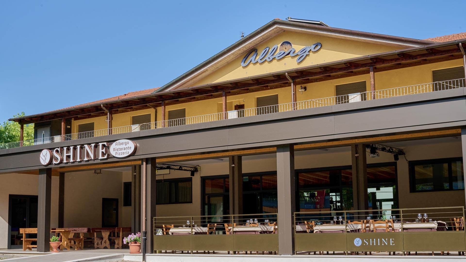 Albergo Shine in Acqualagna, Italy